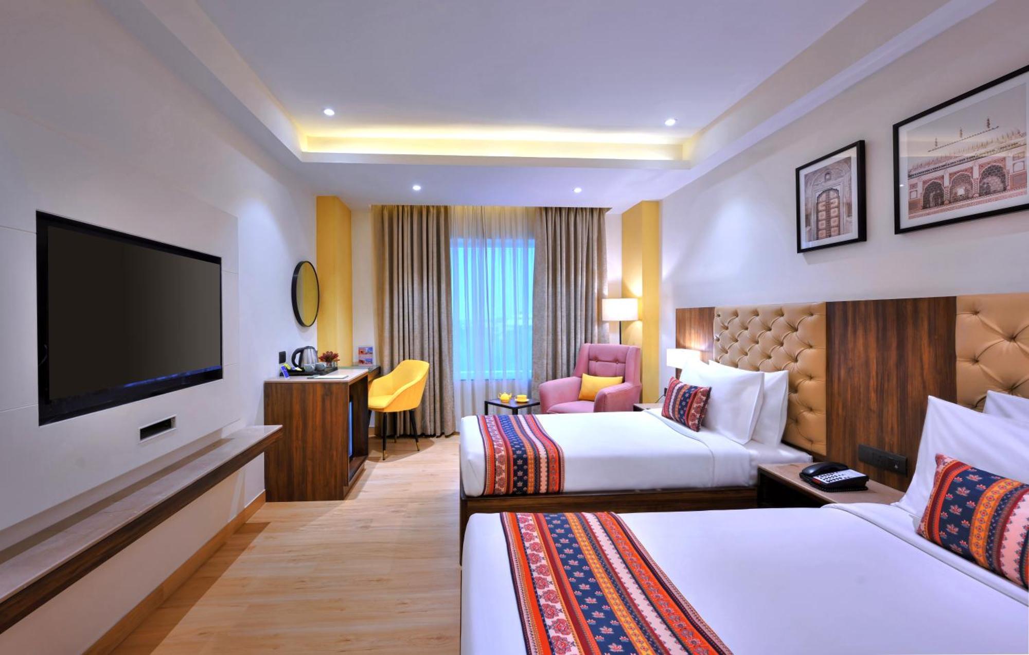 Golden Tulip Agra Hotel Agra  Exterior foto