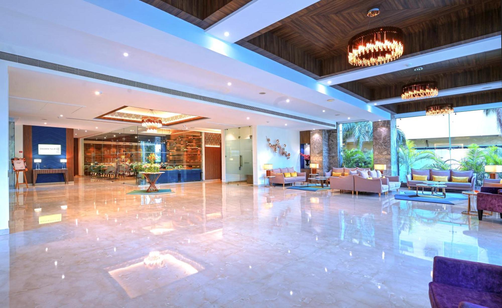 Golden Tulip Agra Hotel Agra  Exterior foto