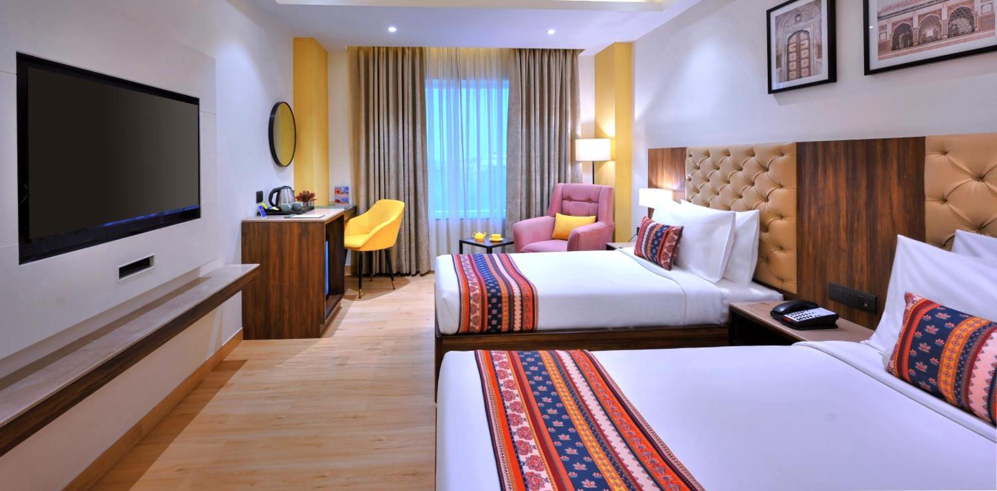Golden Tulip Agra Hotel Agra  Exterior foto