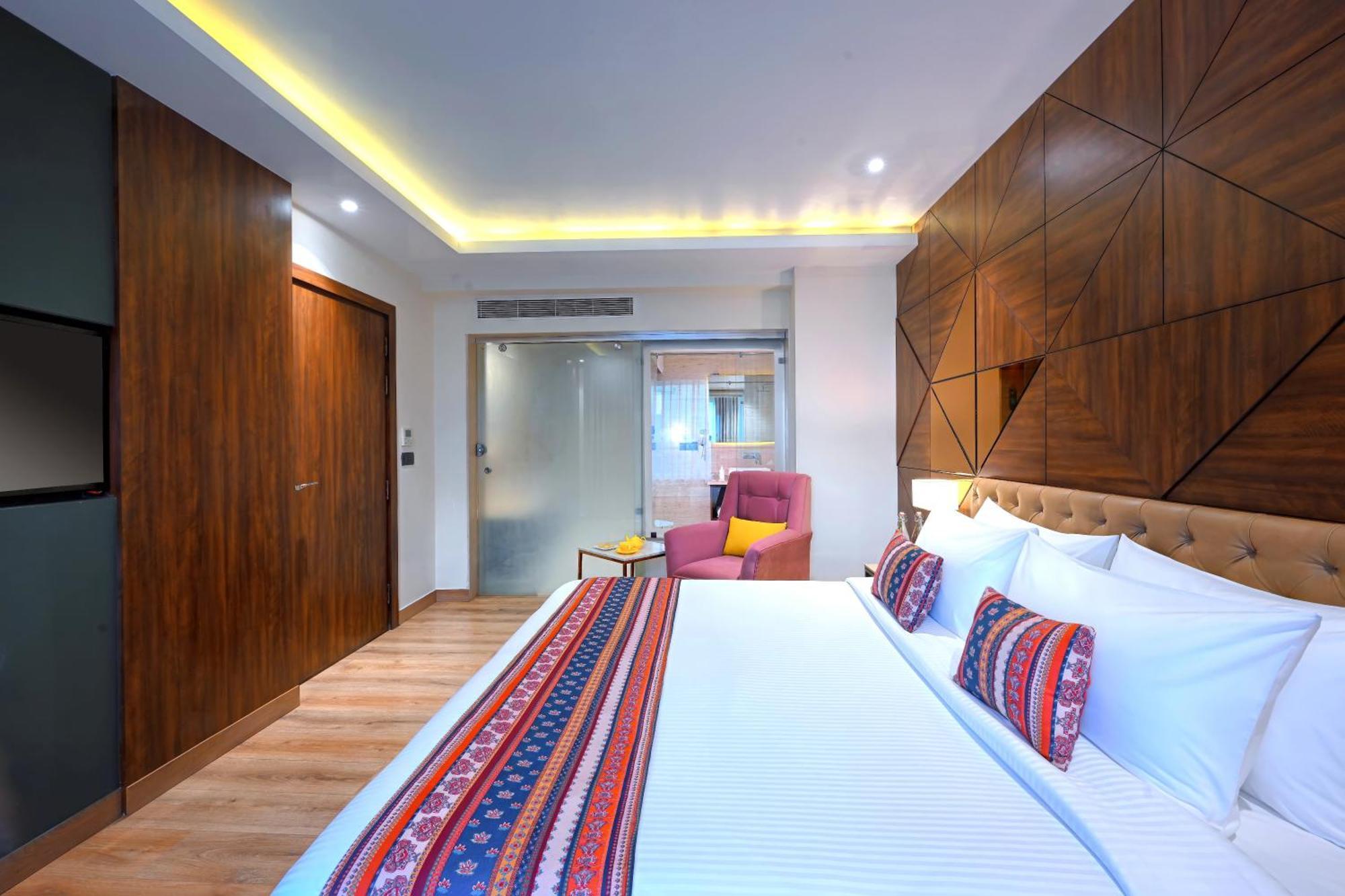 Golden Tulip Agra Hotel Agra  Exterior foto